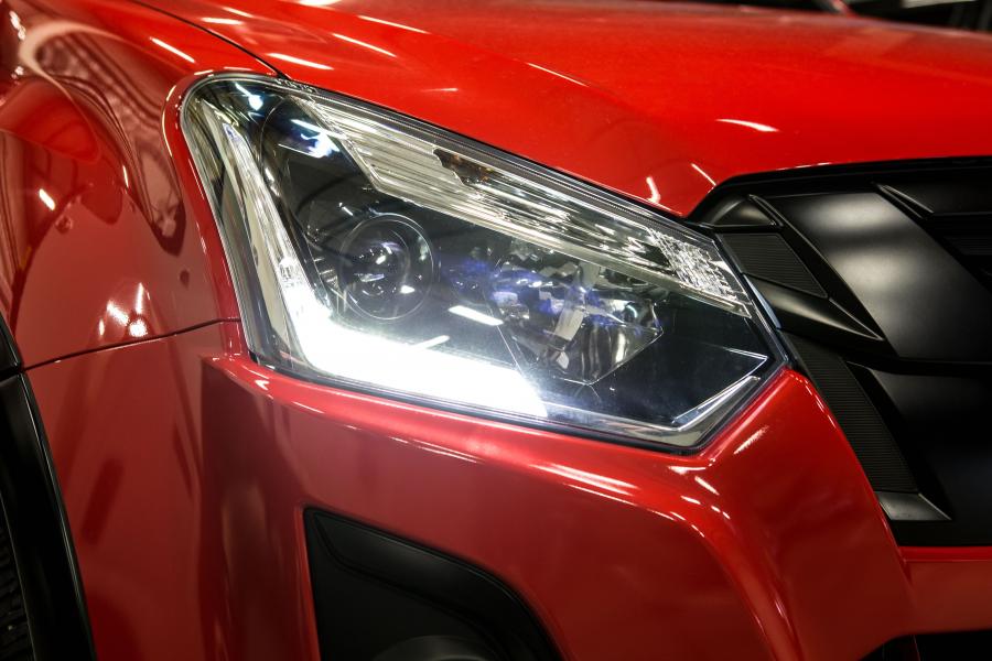Детали экстерьера Isuzu D-Max Fury Double Cab 2018 года  (EU) (фото 12 из 18)